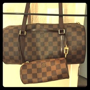 Luis Vuitton papillon bag